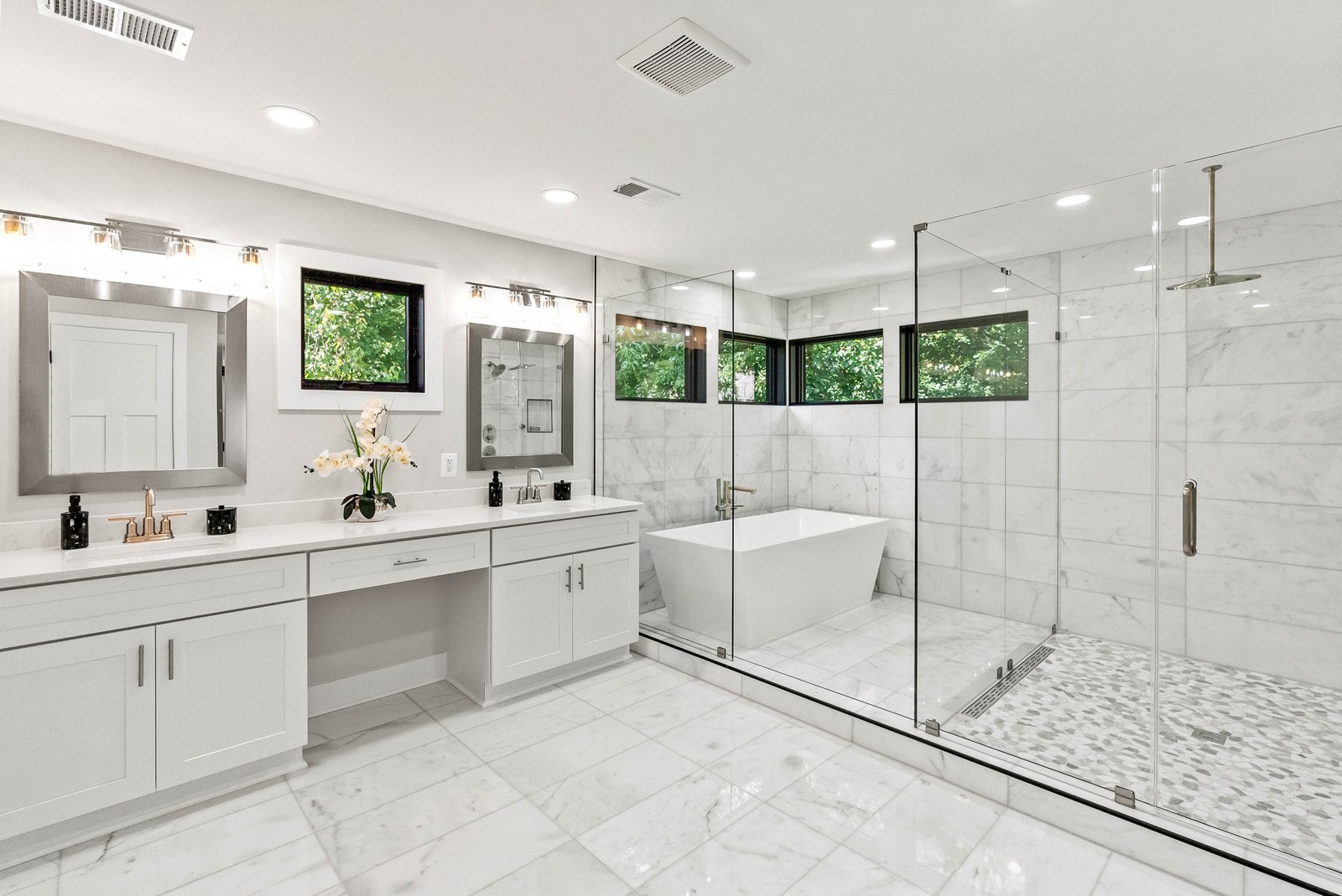 Vienna, VA - Image 16